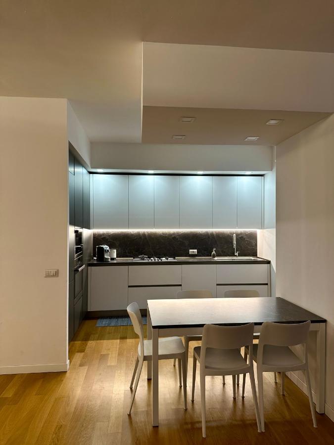 Modern Art Loft - Raffinato Loft In Zona Centrale Мілан Екстер'єр фото
